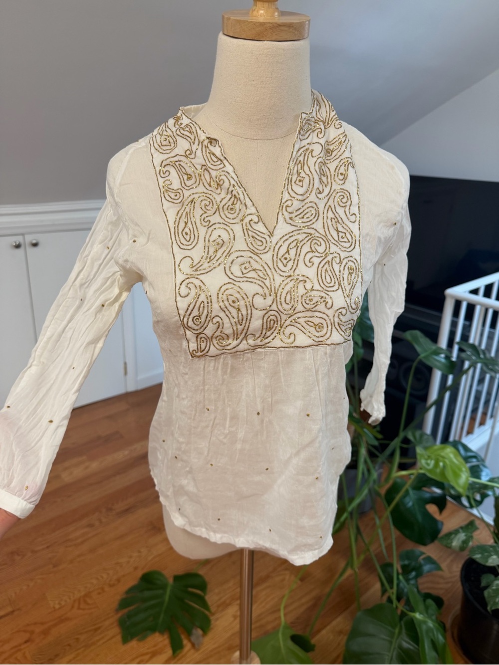 Matta White Tunic Top with Gold Paisley Embroidery